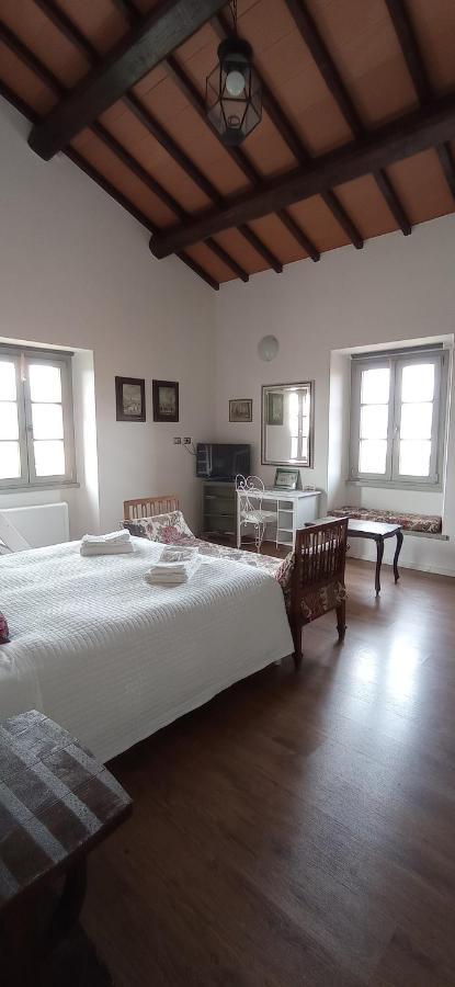 Il Casale Di Giulia Di Aprilia Bed and Breakfast Exteriör bild